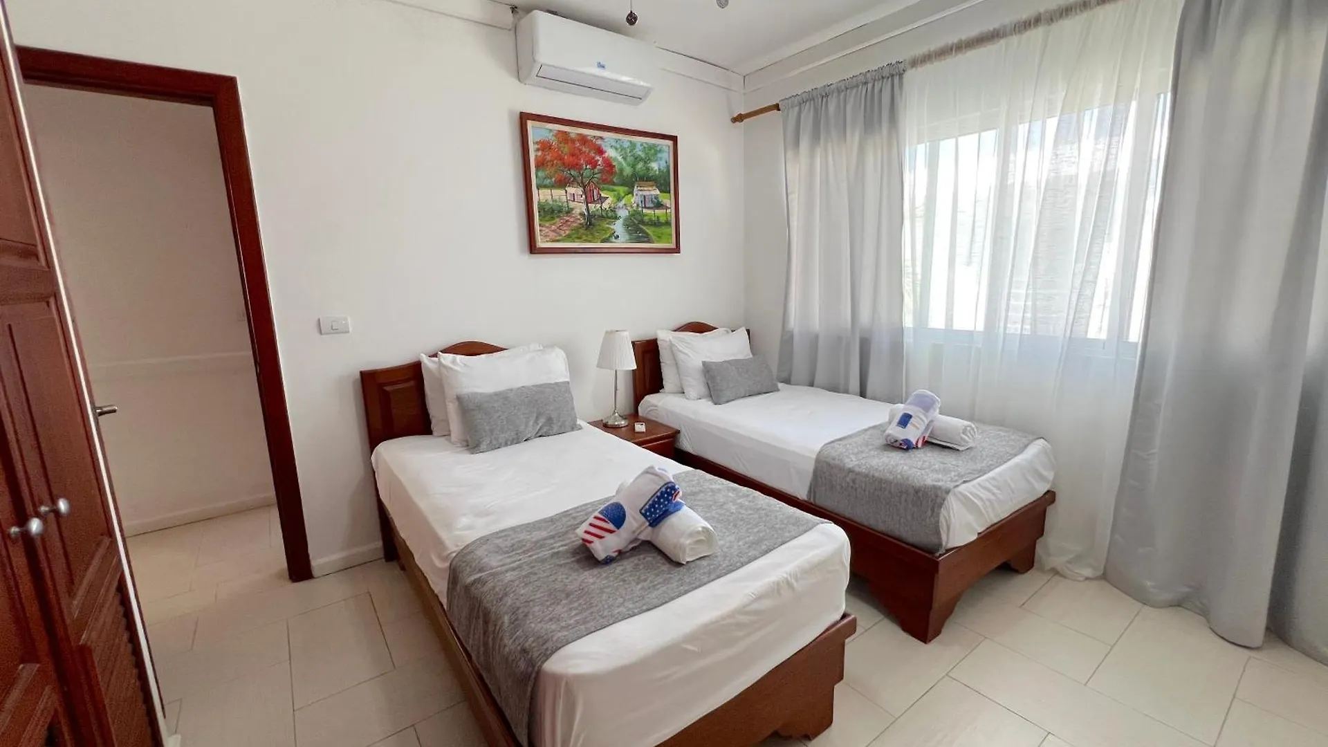 Dream Island Villas & Apartments Ocean View Pool Playa Los Corales Пунта-Кана 0*,